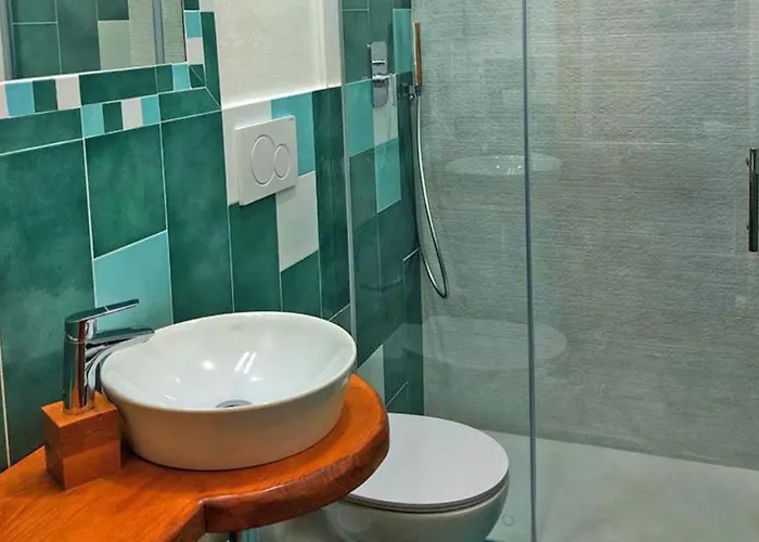 Il Pavone Aparthotel 3*