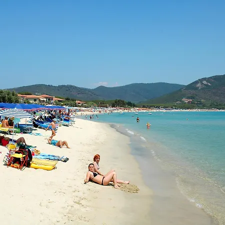 Il Pavone Lägenhetshotell Marina di Campo