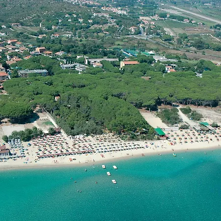 Lägenhetshotell Il Pavone 3*