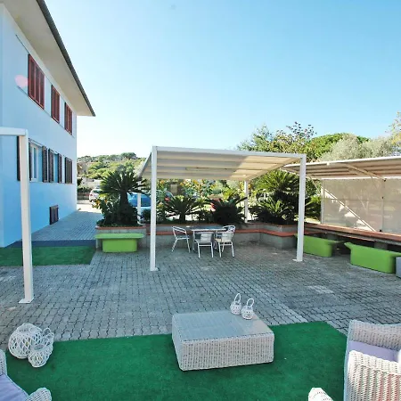 Il Pavone Aparthotel 3*