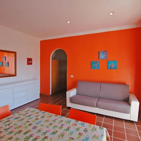 Il Pavone Апарт-отель 3*