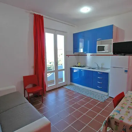 Aparthotel Il Pavone 3*